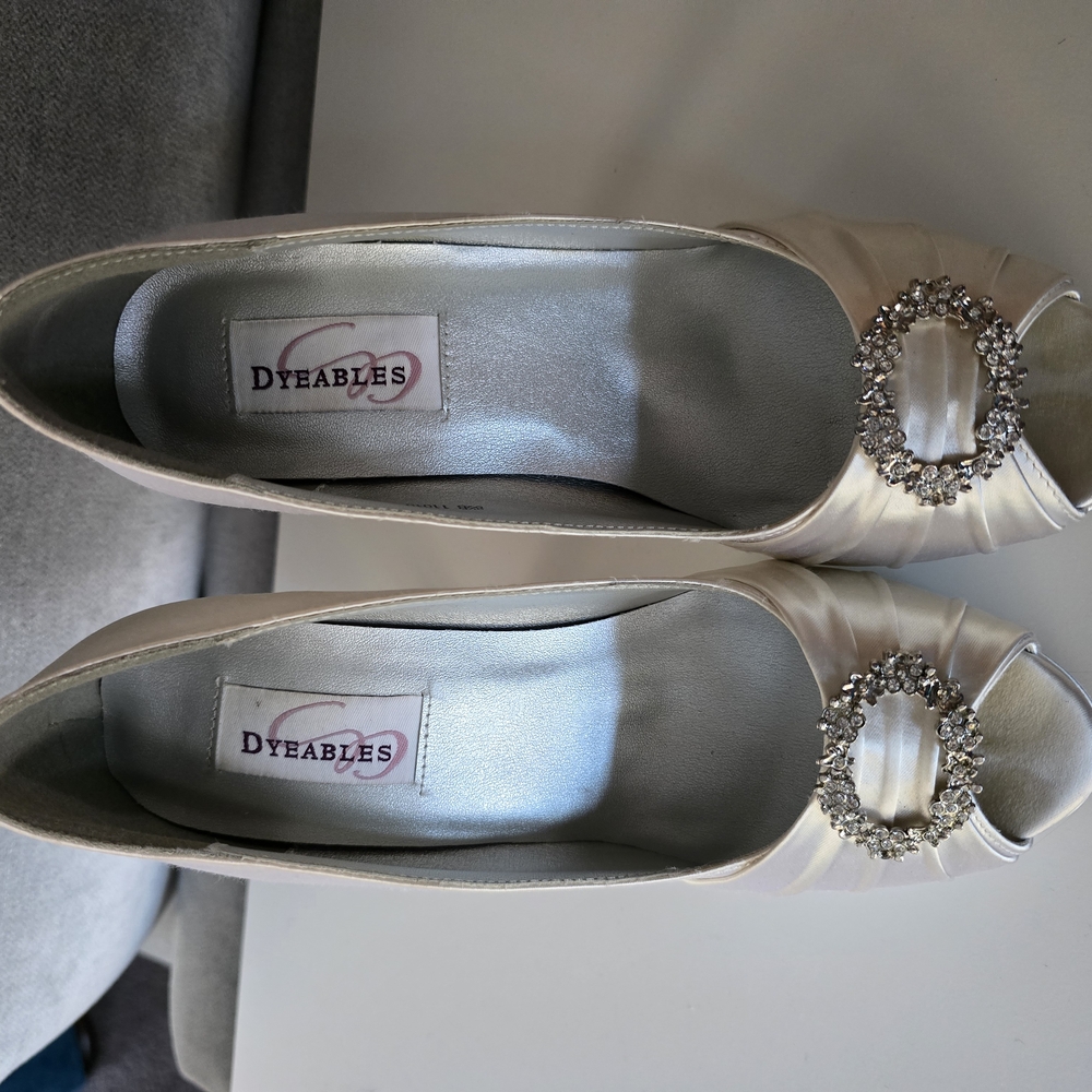Women's Cream Satin Wedding Shoes